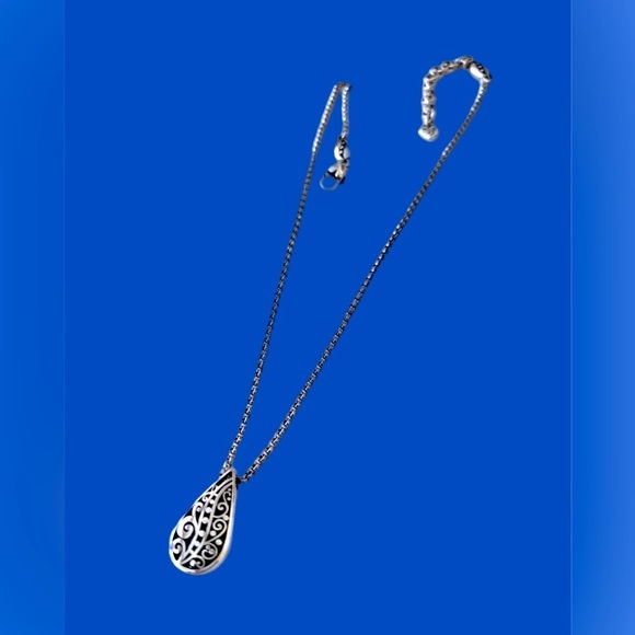 Brighton Telaga teardrop pendant necklace. Silver Plated teardrop design - Picture 5 of 5